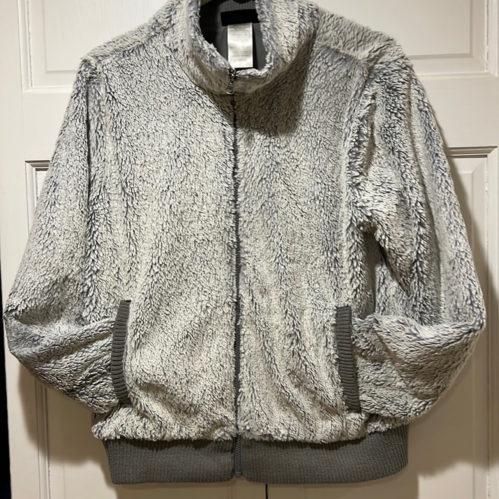 Patagonia Conejo fuzzy warm coat size M